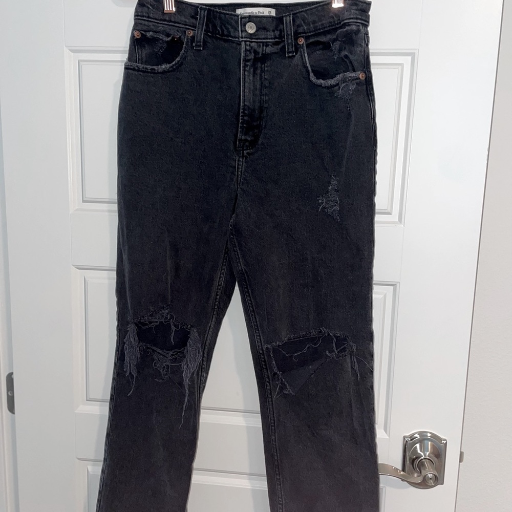 A&F black 90s straight ultra highrise jeans